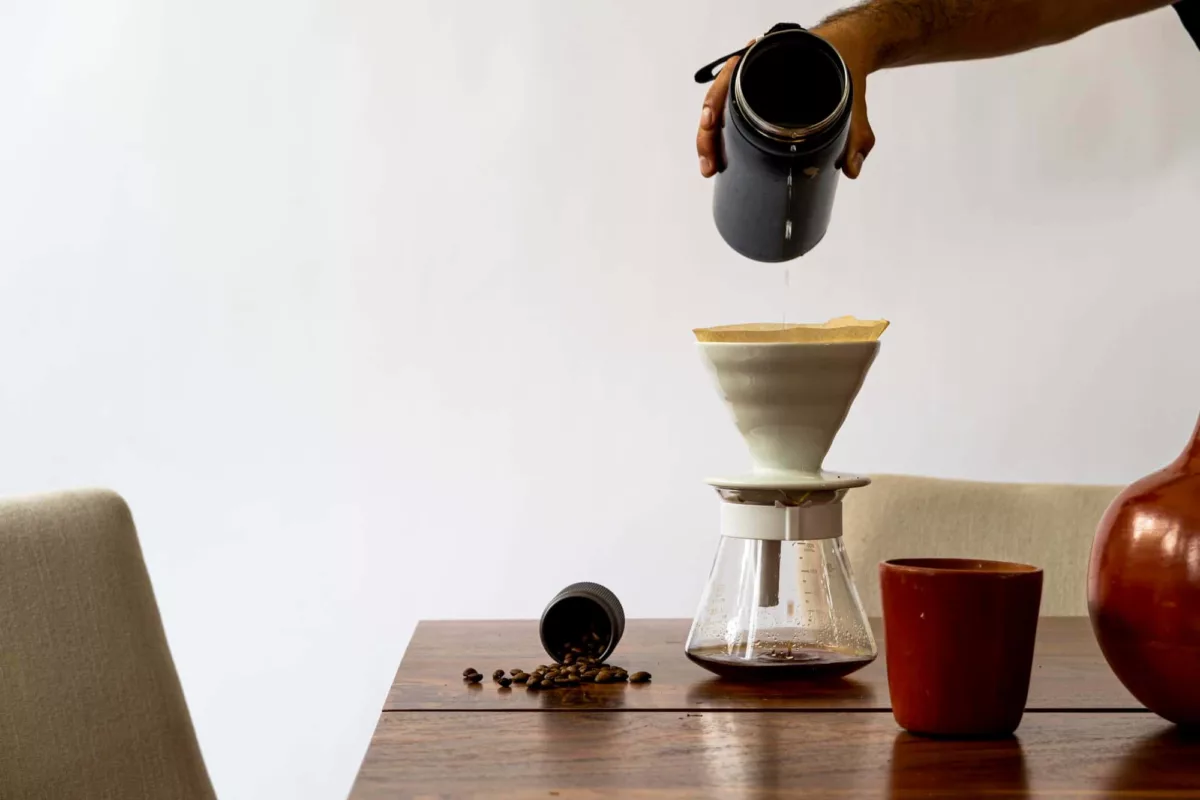 Grains de café et café moulu