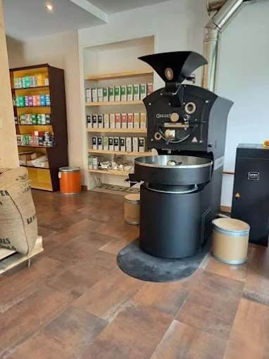 Torréfacteur Giesen dans l’atelier du Zèbre qui Fume à Alençon